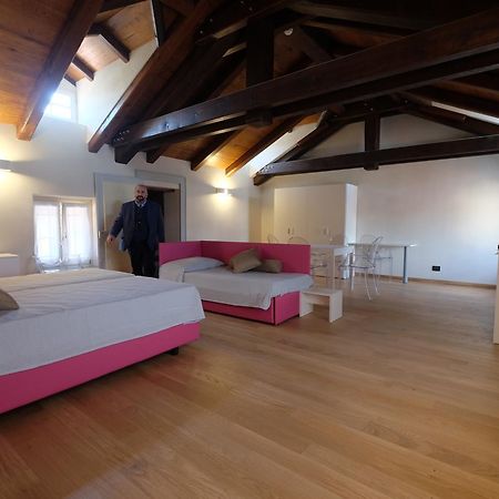 Palazzo Sacco Hostello 포사노 외부 사진